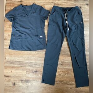 Figs Dark Harbor Scrub Set